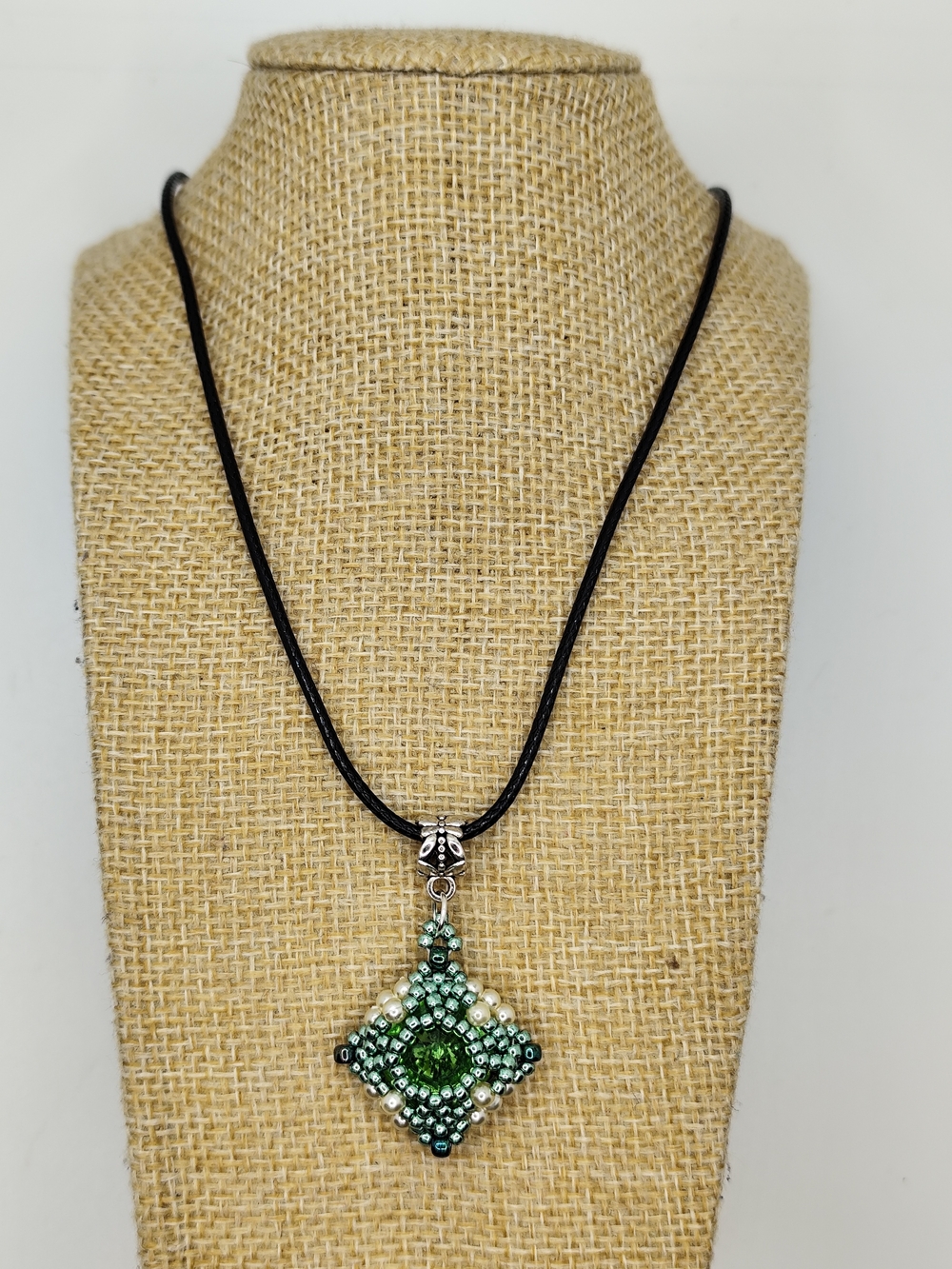 Handmade Green Beaded Pendant Necklace